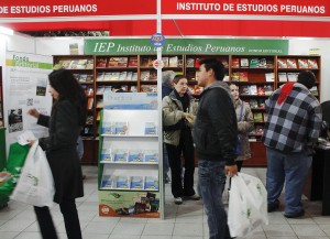 El Fondo Editorial del IEP en la Feria del Libro Ricardo Palma