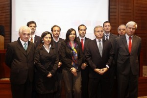 Ministerios de Hacienda y de Desarrollo Social de Chile participan en seminario sobre educación financiera patrocinado por el Proyecto Capital del IEP