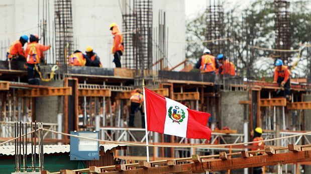 Convocatoria de artículos para la revista Argumentos: “Retos y perspectivas económicas del Perú”