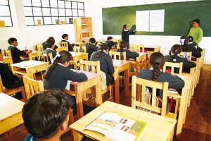 Presentan en Ayacucho resultados de estudio sobre ciudadanía y democracia en la escuela