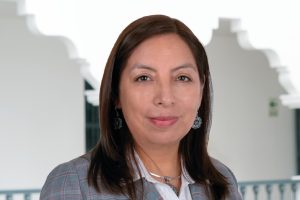 Hildegardi Venero es nombrada miembro del primer Comité Nacional de la Asociación Internacional del Agua (IWA) en el Perú